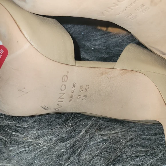 Vince Tiana Point-Toe Nude Leather Pumps square toe Size 9.5 M - Picture 12 of 16
